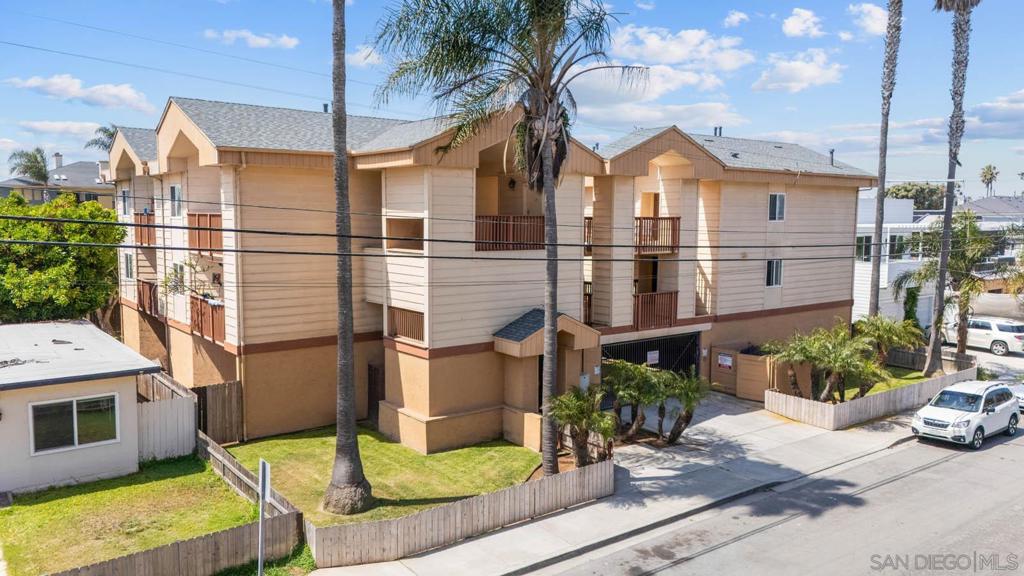 263 Dahlia Ave 8