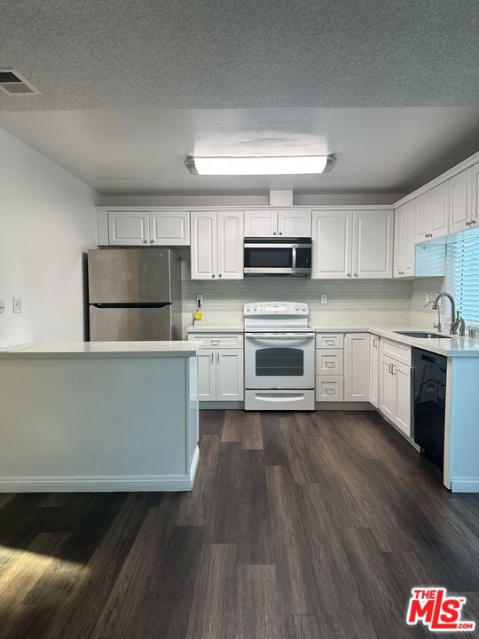 4763 Guadalajara Way