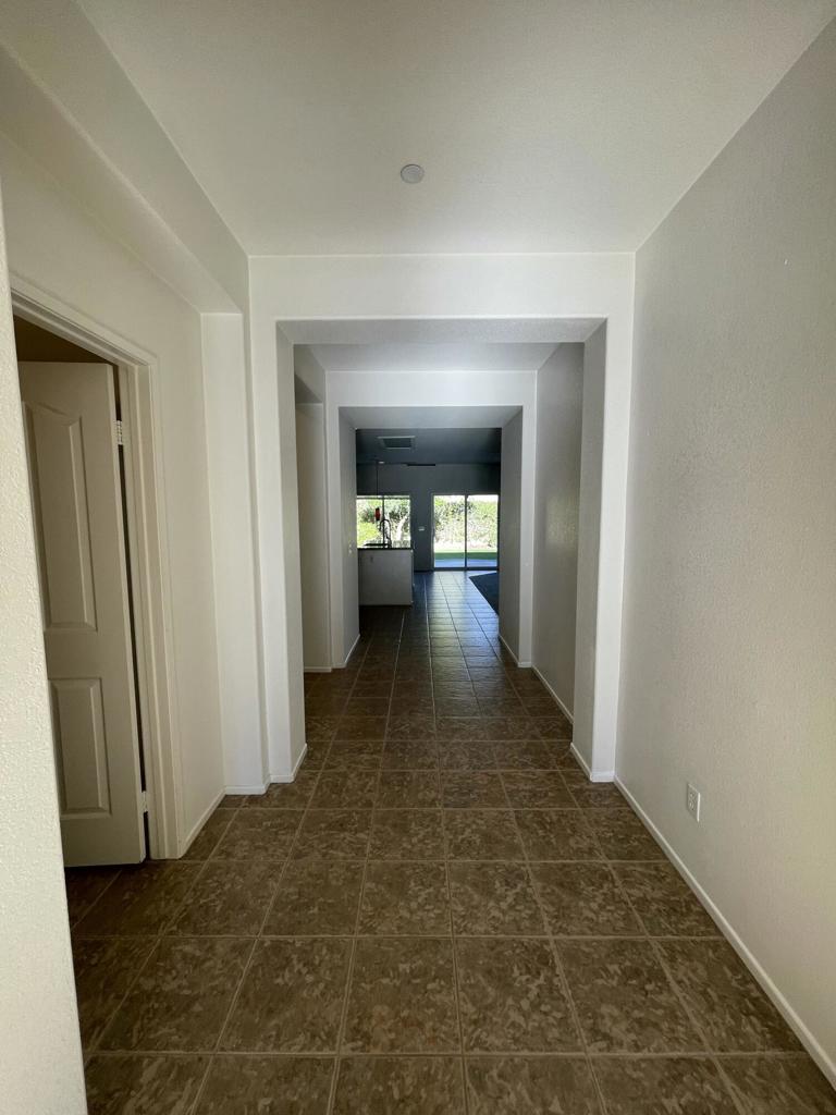 Mountain Gate - Residential Lease