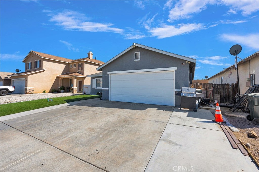 11963 Pepperwood