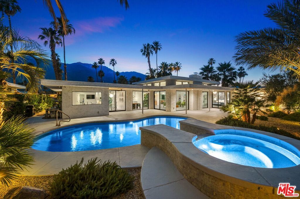 Photo of 2304 S Toledo Avenue, Palm Springs, CA 92264 (MLS # 26842765)