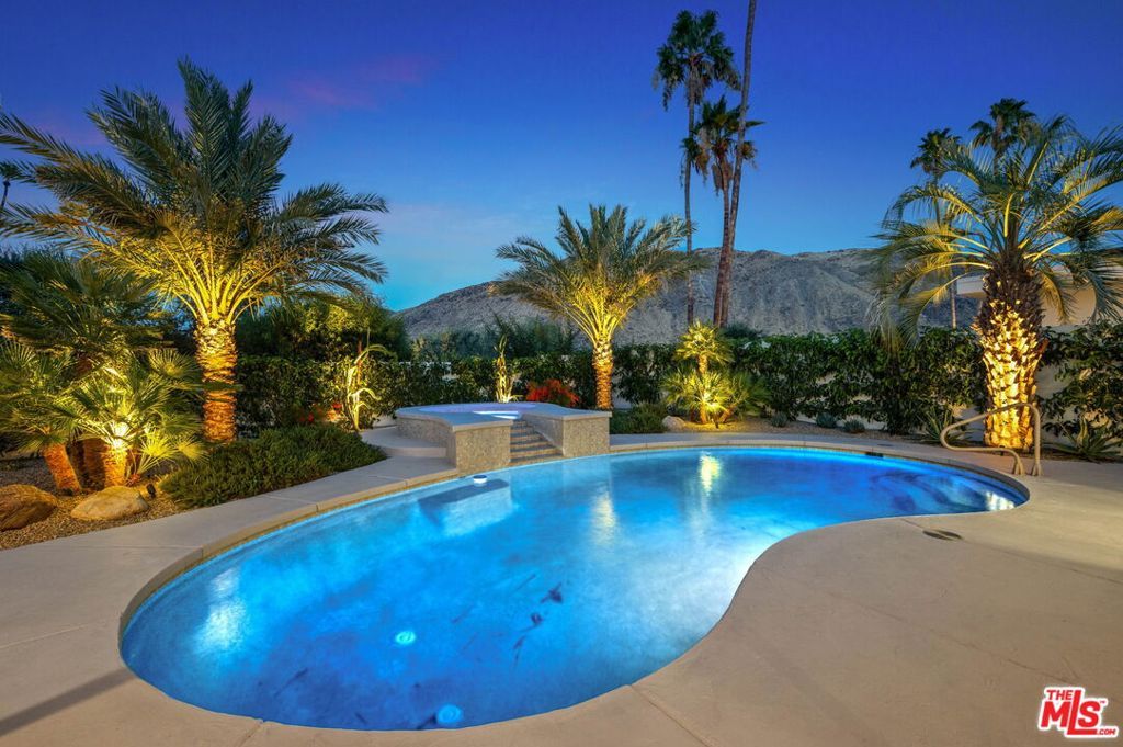 Photo of 2304 S Toledo Avenue, Palm Springs, CA 92264 (MLS # 26842765)