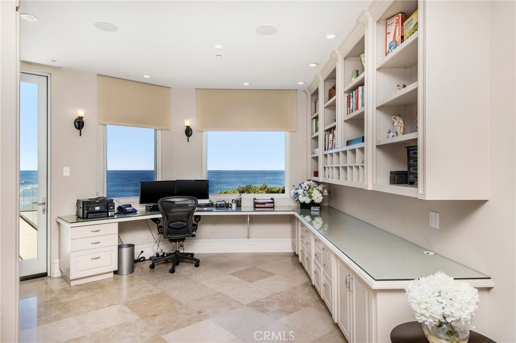 Monarch Bay (MB) - Residential