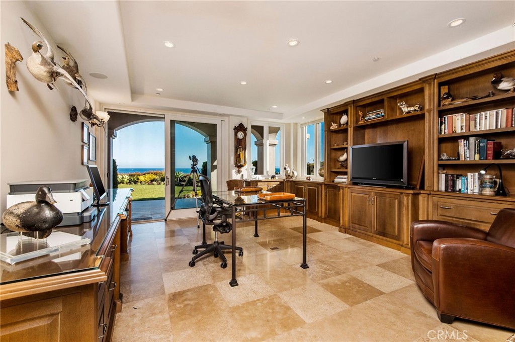 Monarch Bay (MB) - Residential