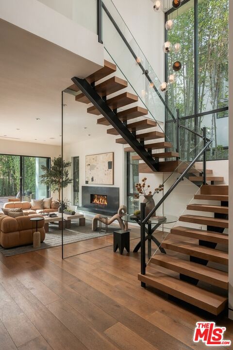 103 N Laurel Avenue