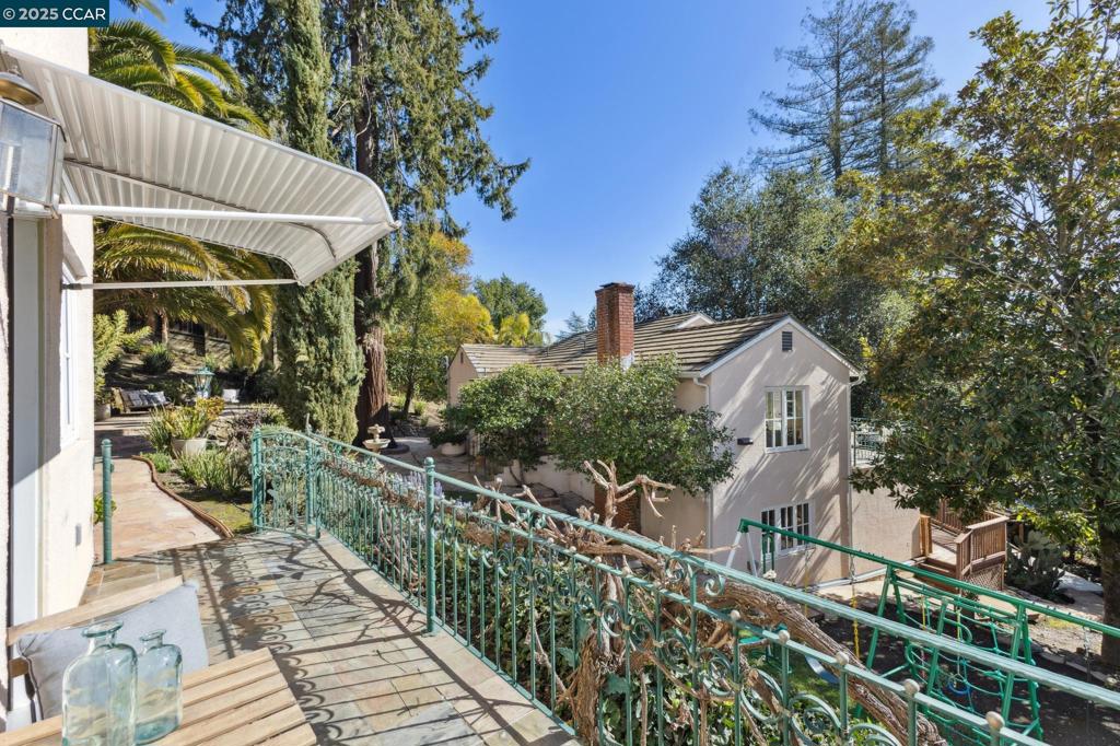 SLEEPY HOLLOW - Residential