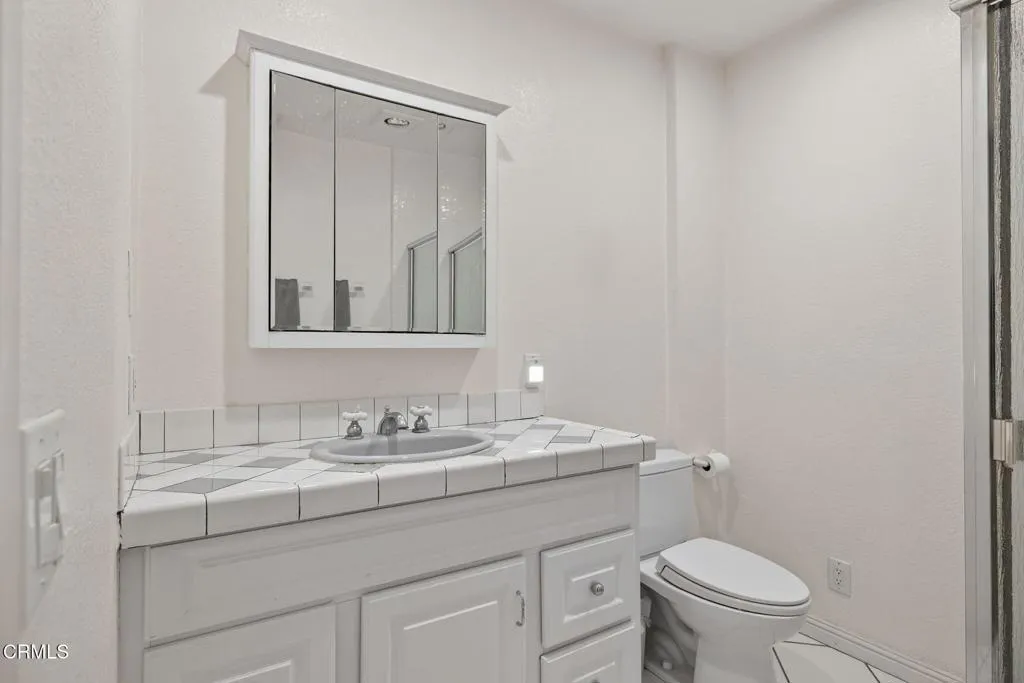 Ventura, California 93003, United States, ,Residential,Pending,186136