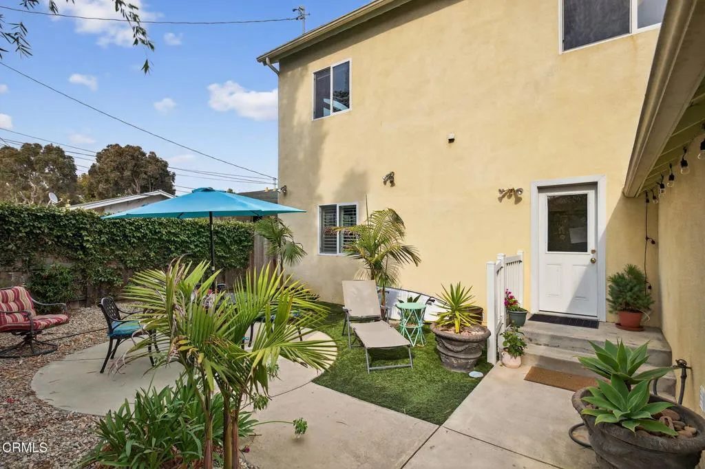 Ventura, California 93003, United States, ,Residential,Pending,186136