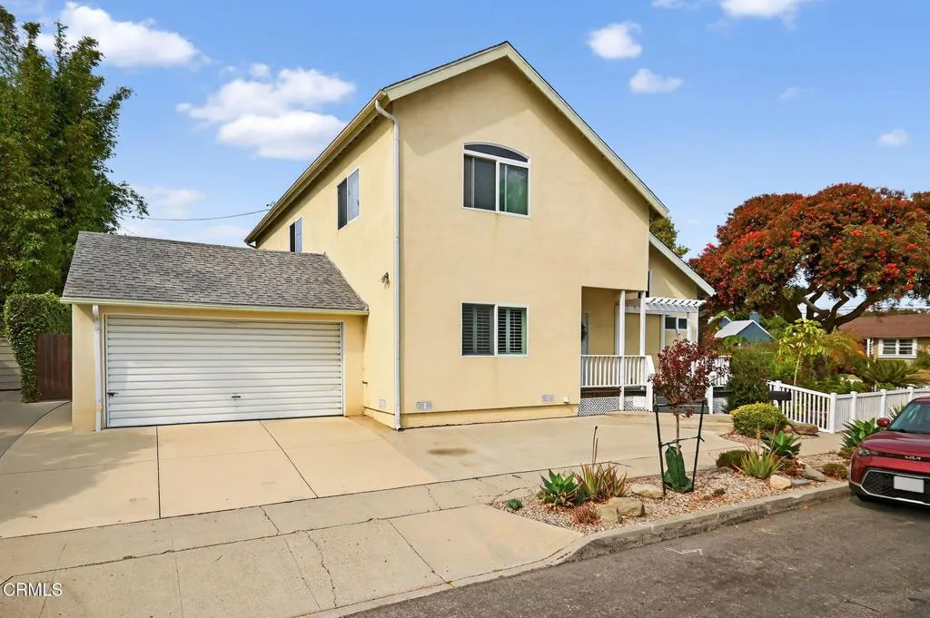 Ventura, California 93003, United States, ,Residential,Pending,186136