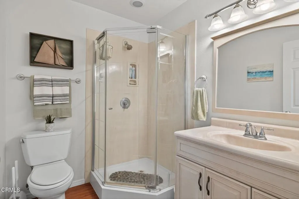 Ventura, California 93003, United States, ,Residential,Pending,186136