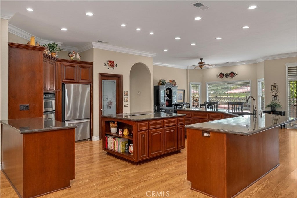 3548 Lonnie Lane