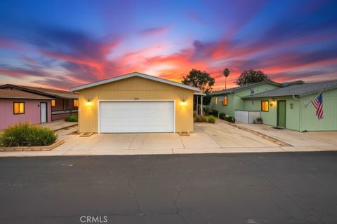 Photo of 1262 Sorrel Dr, Hemet, CA 92545 (MLS # SW26031962)