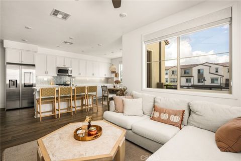 1613 Jade Road Rancho Mission Viejo CA 92675