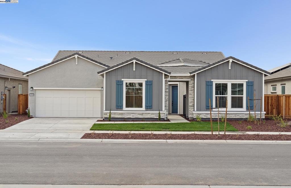 Del Webb at River Islands, in Lathrop, is a 55+, age-restricted, Active Adult community. The perfect Voyage floorplan features a spacious owners suite and walk-in closet. The gathering room joins the cafe for fun entertaining. The kitchen has a large island for family and friends to join you in the kitchen. Enjoy your private patio.