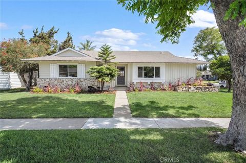Photo of 1765 W Goodhue AVE, Anaheim, CA 92804 (MLS # PW26158950)