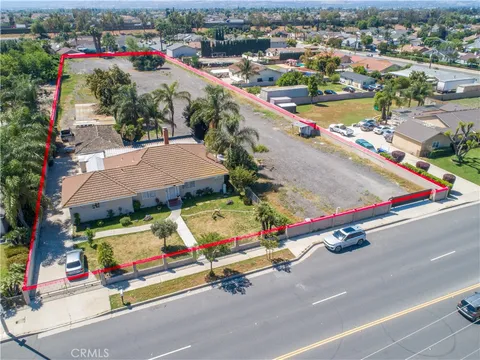 MLS: SR26056995