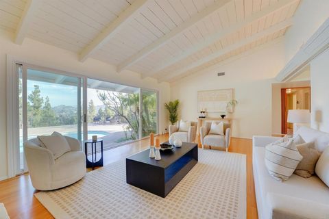 8140 Cinnabar Drive La Mesa CA 91941