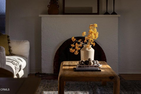 Tiny photo for 104 S Dunning Street, Ventura, CA 93003 (MLS # V1-38804)