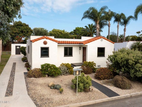 Tiny photo for 104 S Dunning Street, Ventura, CA 93003 (MLS # V1-38804)