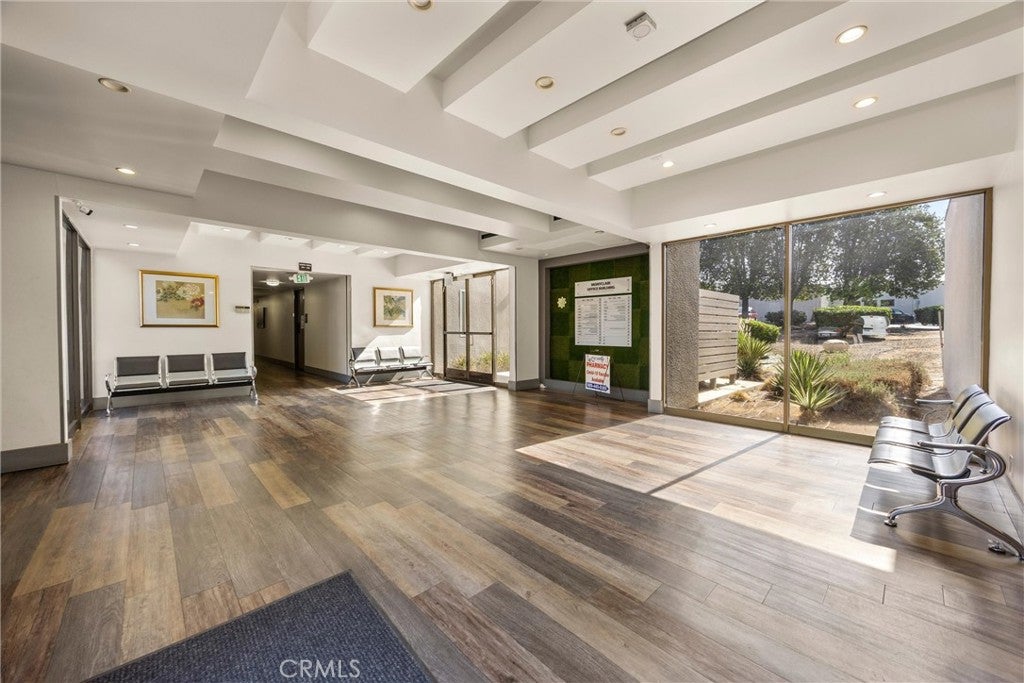 4950 San Bernardino