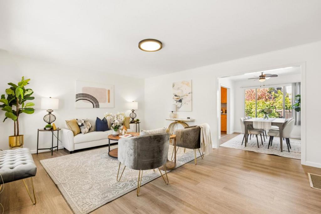 827 Chestnut