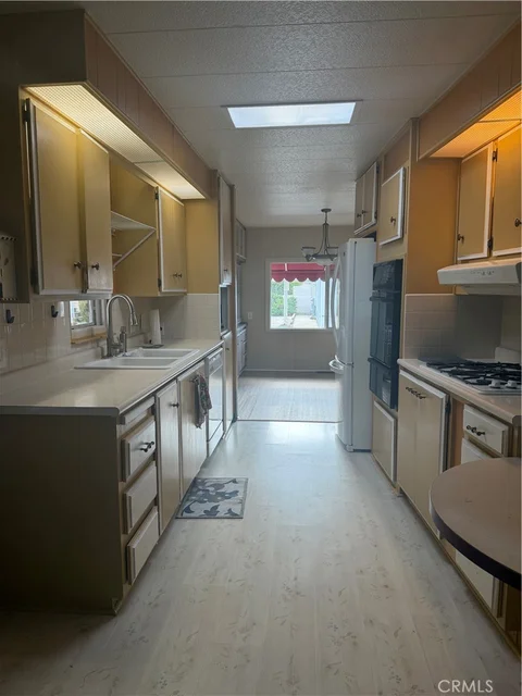 MLS: PW26137525