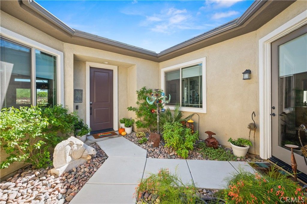 Photo of 80 Zinfandel, Rancho Mirage, CA 92270 (MLS # IG25225244)
