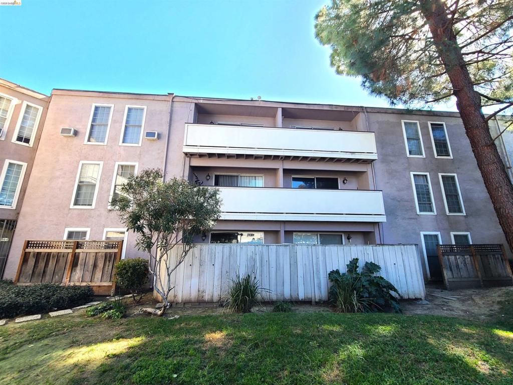 1699 Laguna Street 311