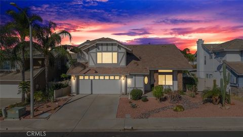 Photo of 441 Avenue 10 Ave, Lake Elsinore, CA 92530 (MLS # IG25232618)