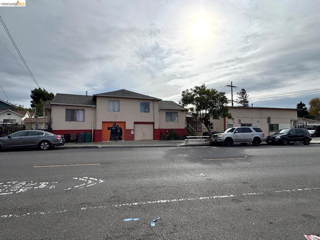 2612 38Th Ave
