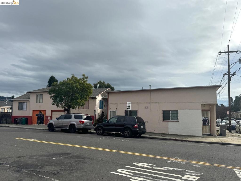 2612 38Th Ave