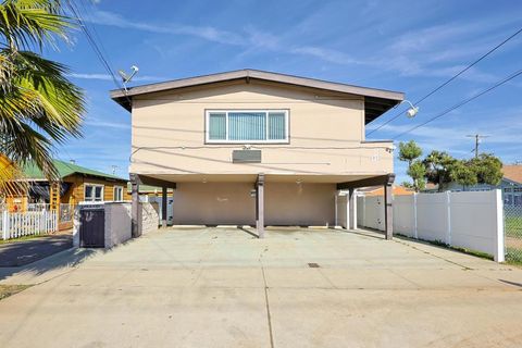 2437 D St National City CA 91950
