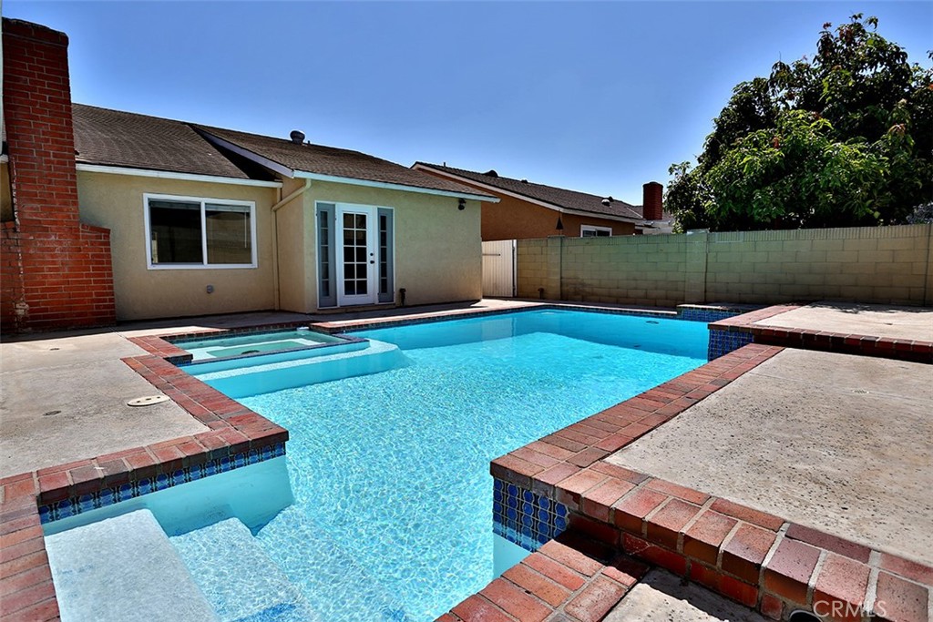 California Classics (15) (CALI) - Residential Lease