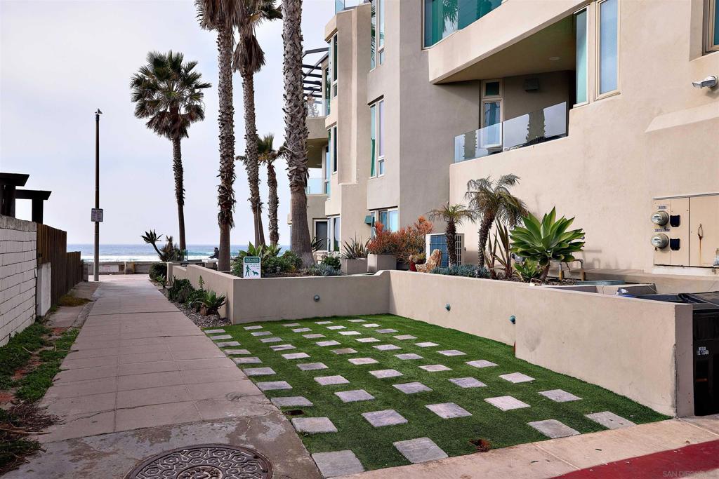 Mission Beach - Residential Lease