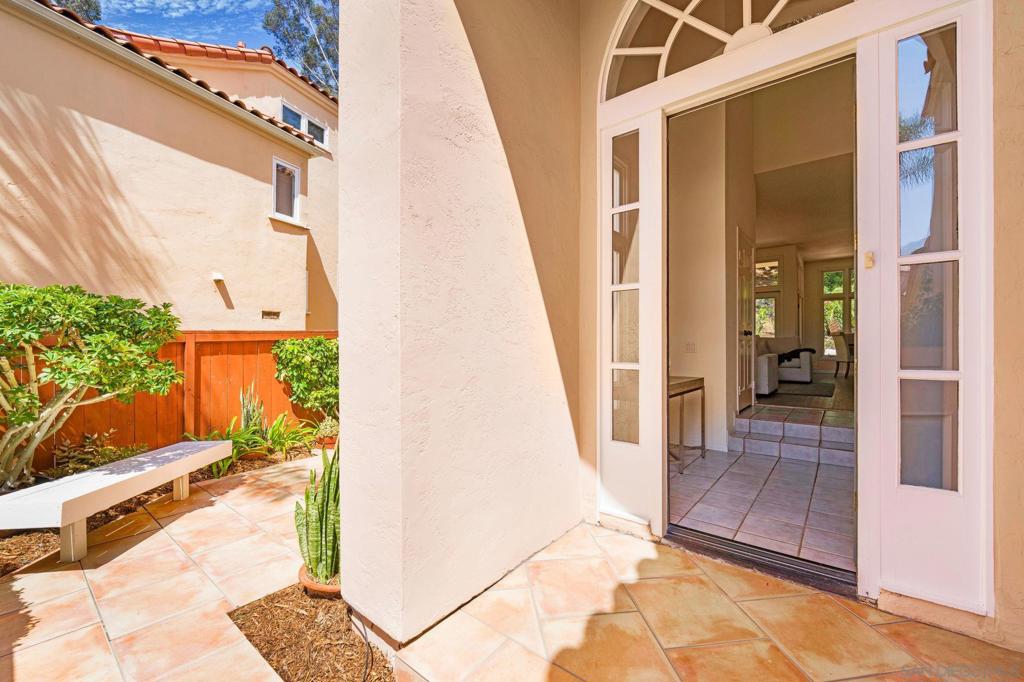 13502 Caminito Carmel