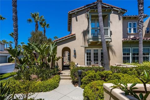 21270 Elda Cir Huntington Beach CA 92648