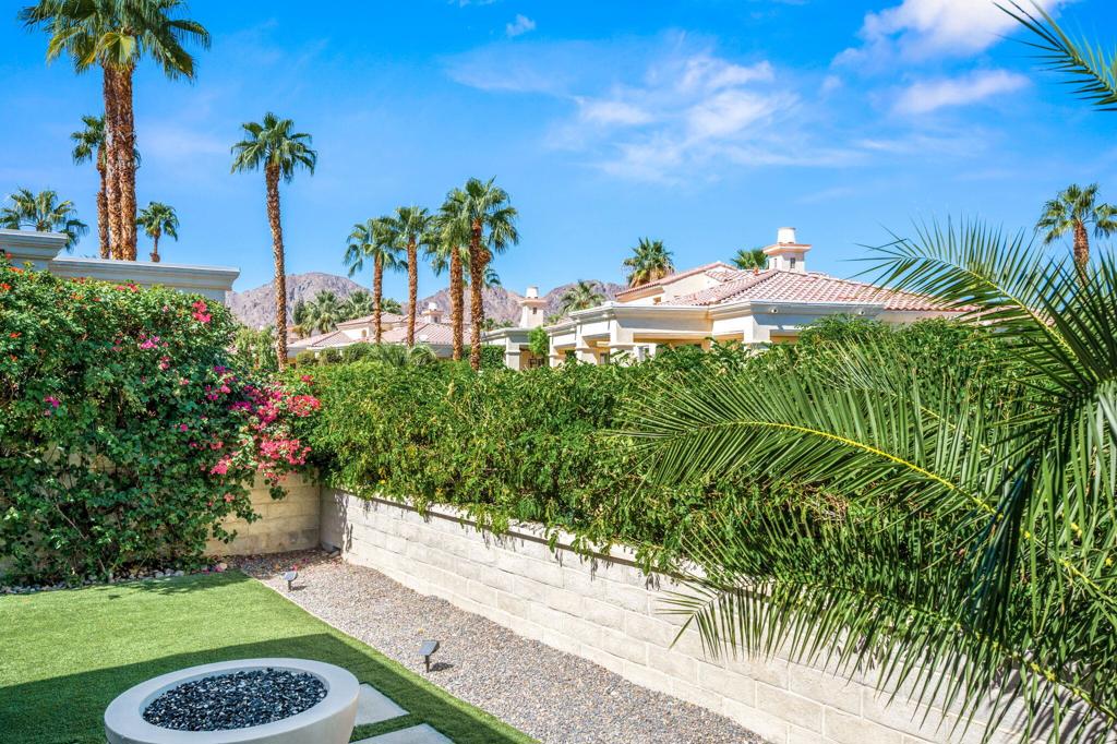 Puerta Azul - Residential