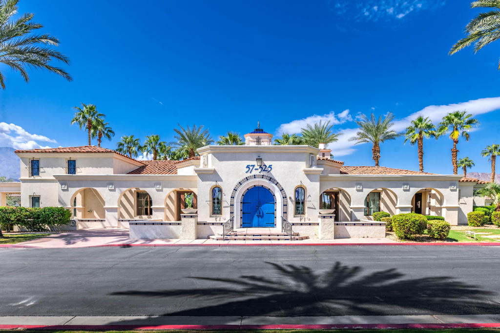 Puerta Azul - Residential
