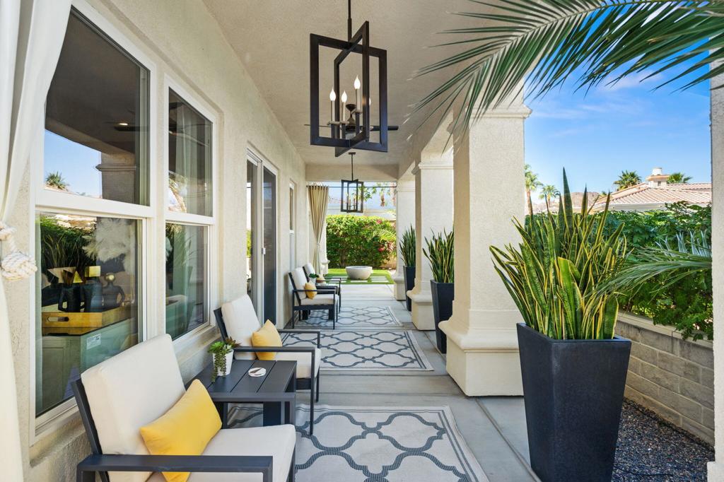 Puerta Azul - Residential