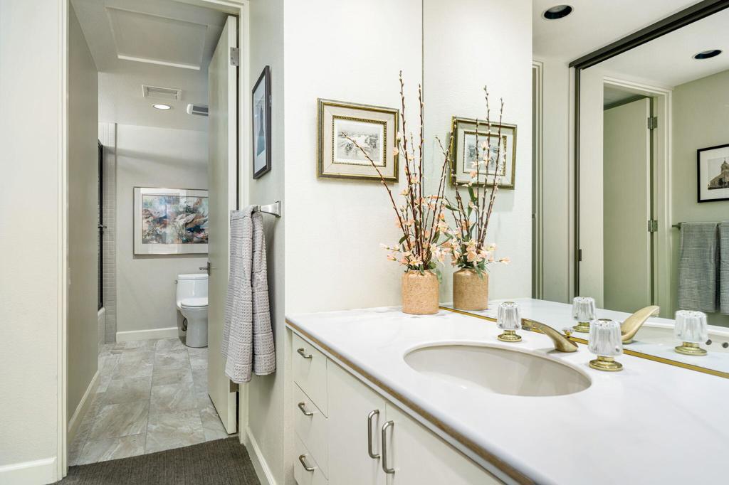 Desert Horizons C.C. - Residential