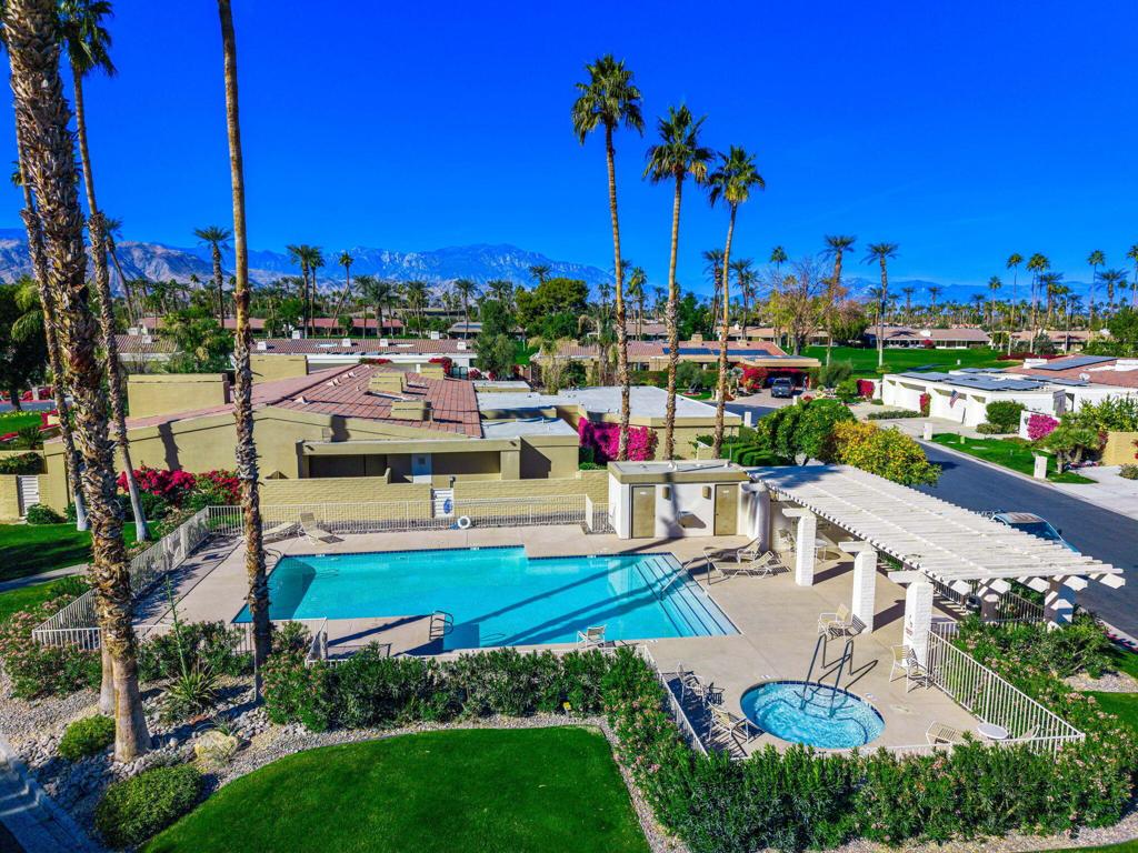 Desert Horizons C.C. - Residential
