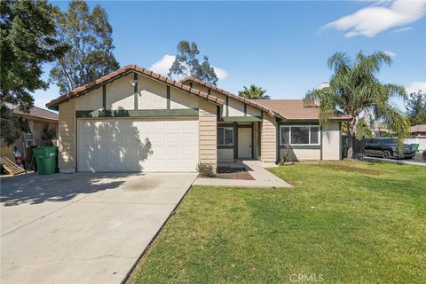 Photo of 24092 Sandy Glade, Moreno Valley, CA 92557 (MLS # IV26060478)