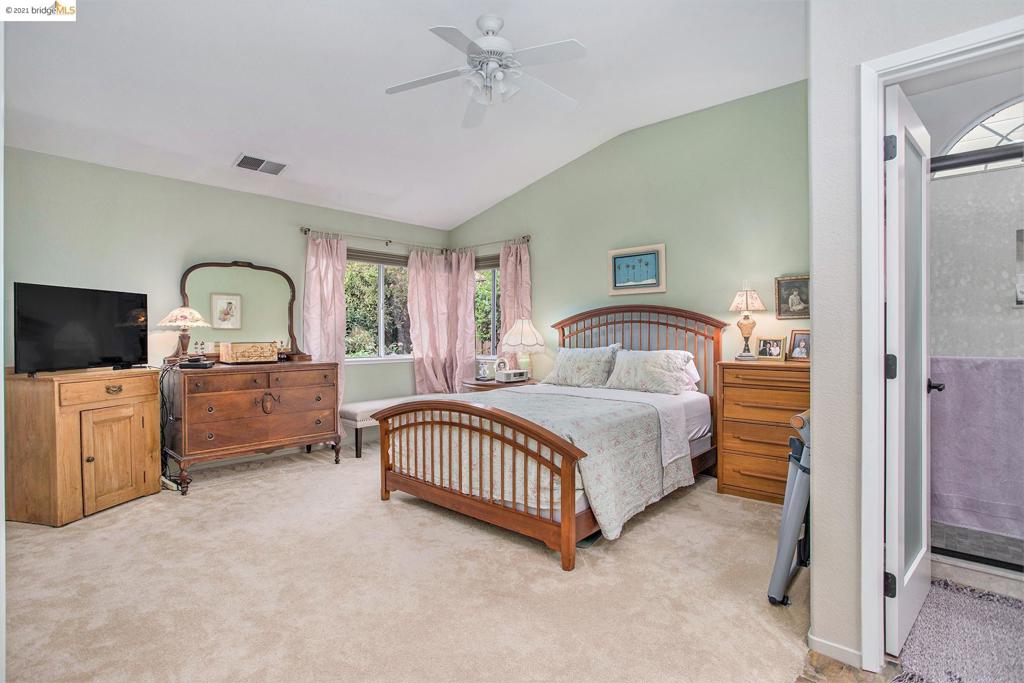 BRENTWOOD - Residential