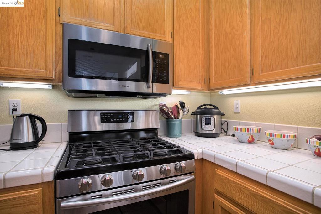 BRENTWOOD - Residential