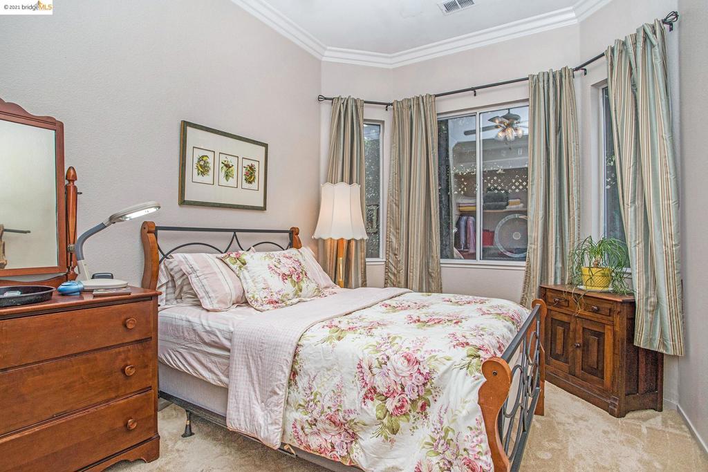 BRENTWOOD - Residential