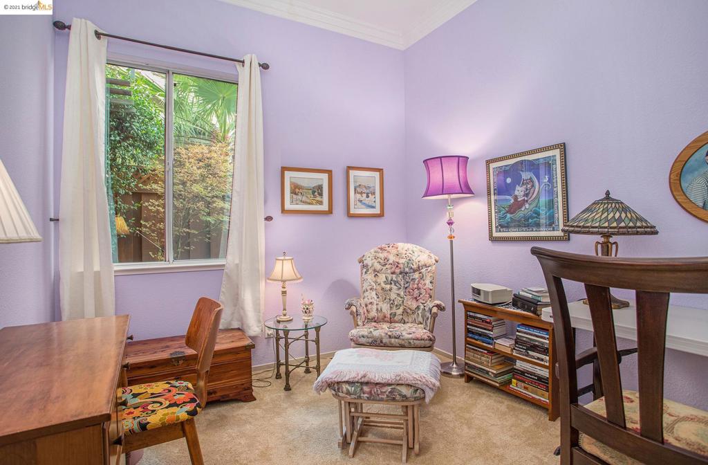 BRENTWOOD - Residential