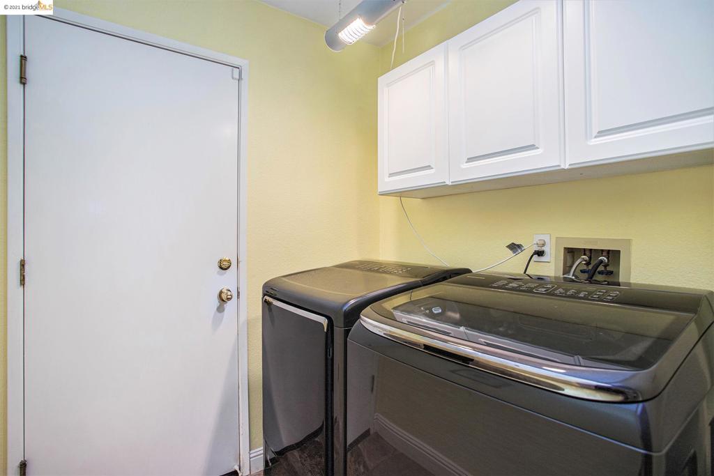 BRENTWOOD - Residential