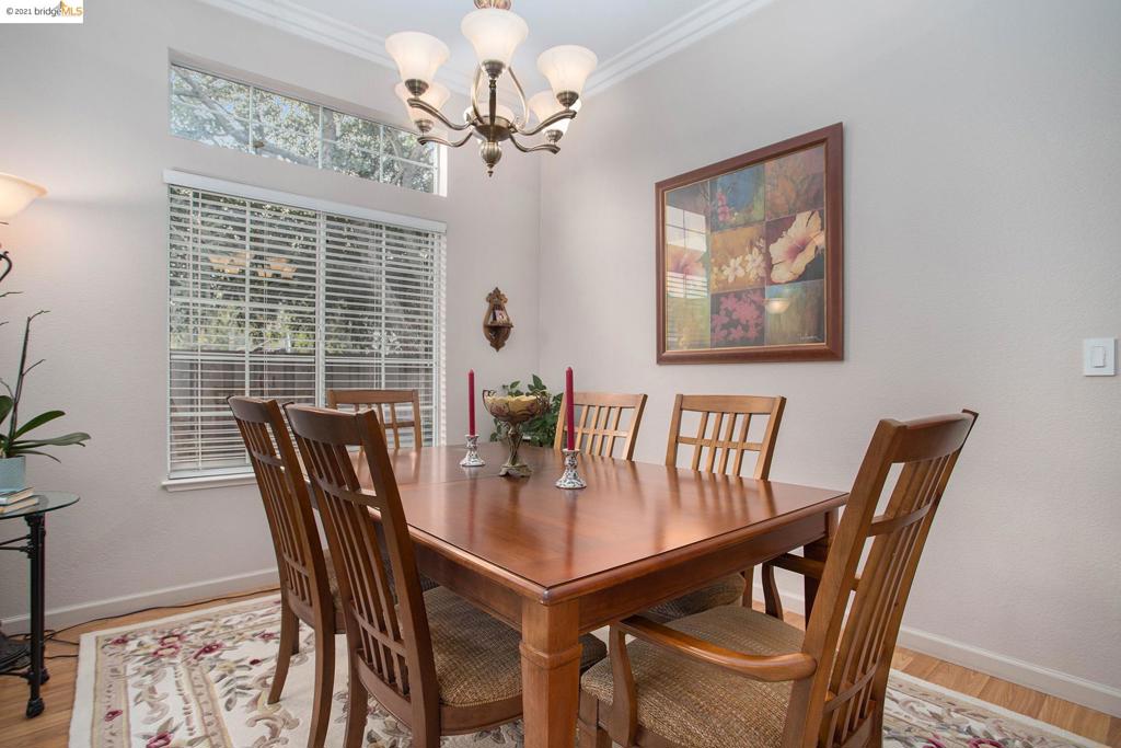 BRENTWOOD - Residential