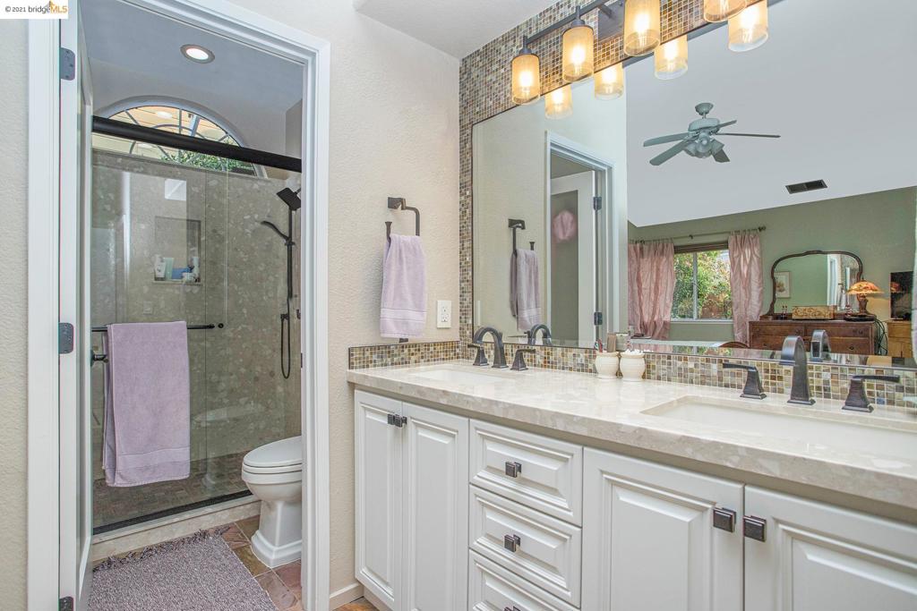 BRENTWOOD - Residential