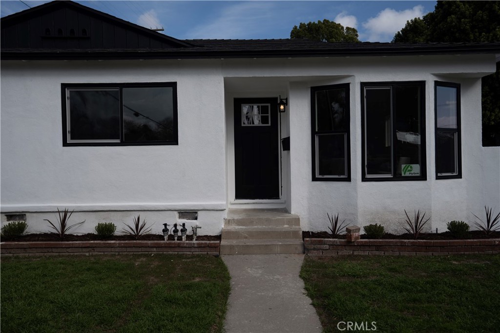 3602 Nipomo Avenue
